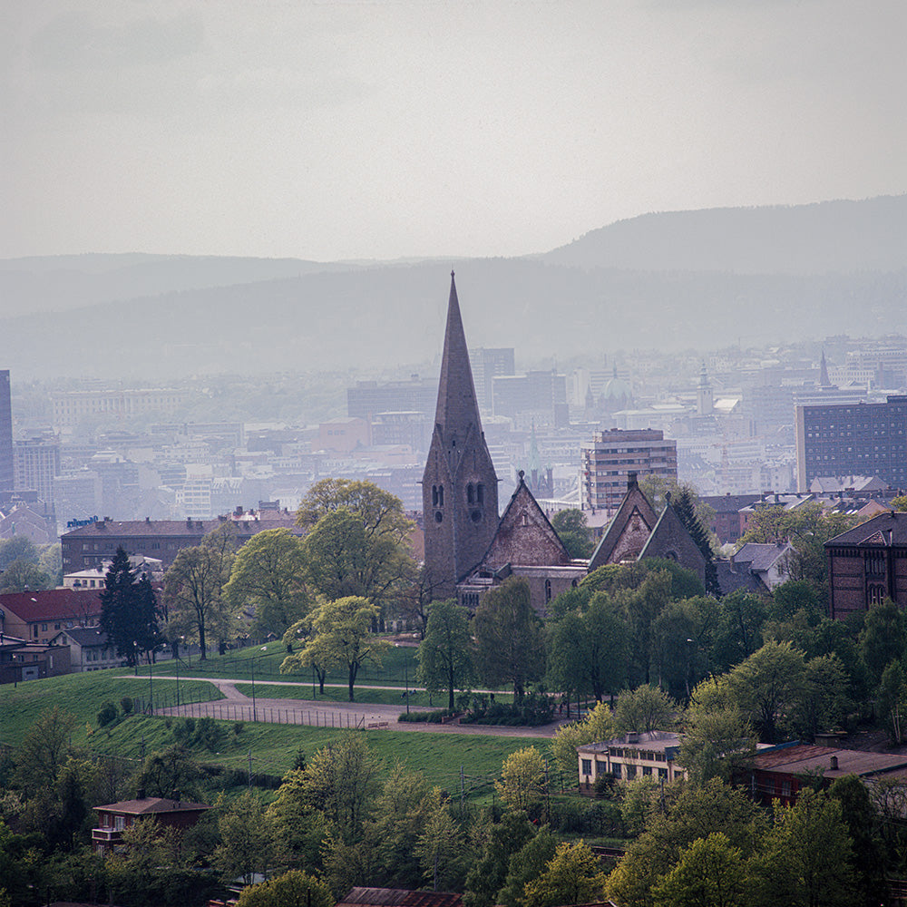 vålerenga kirke etter brannen oslo foto